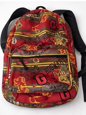 Harry Potter Hogwarts Gryffindor Bookbag 17” Red School Bag Wizarding World
